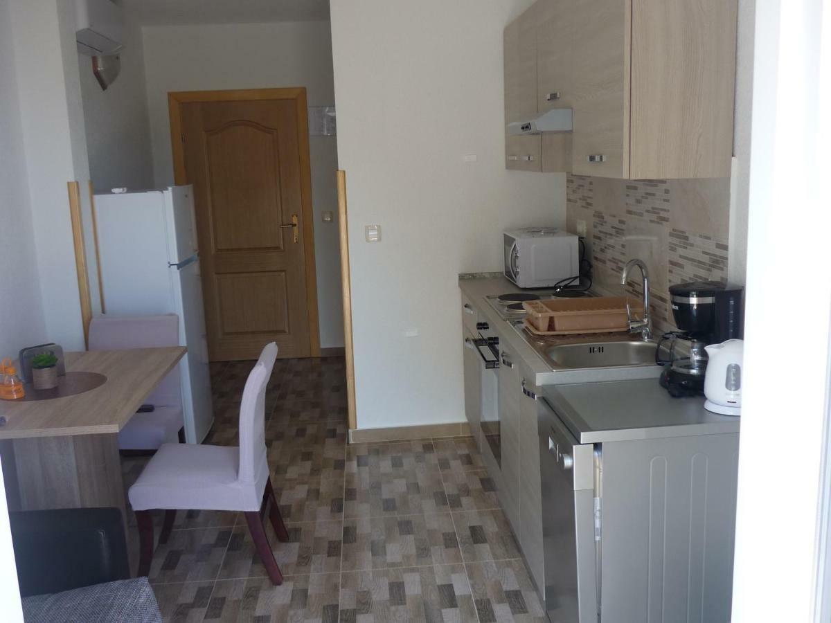 Apartman Miljenko - Matovica 캄포르 외부 사진