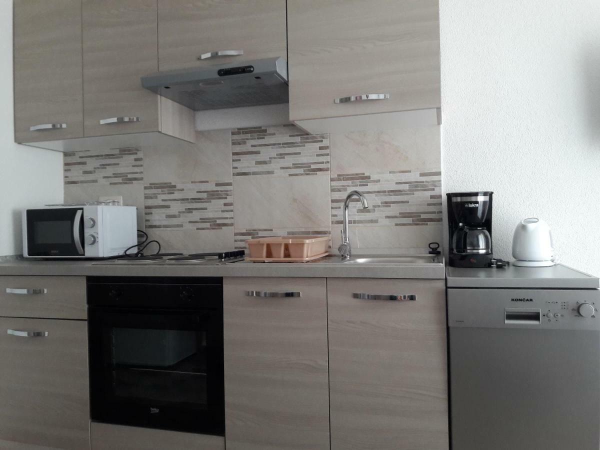 Apartman Miljenko - Matovica 캄포르 외부 사진